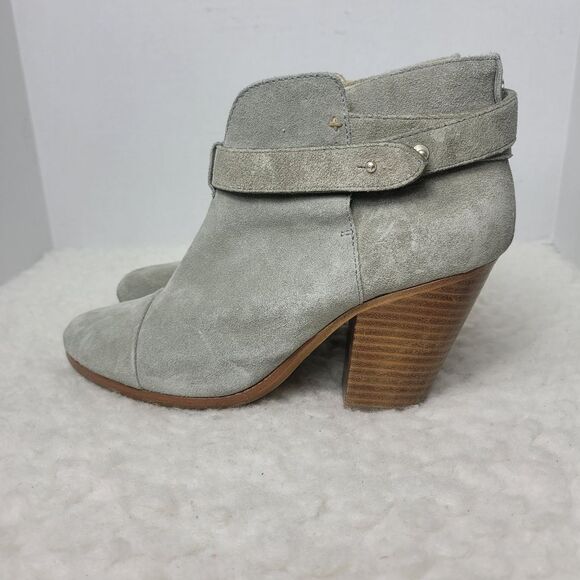 Rag & Bone Harrow Women's Boots  Size 9.5 Gray Suede  Ankle Bootie Italy Made - Picture 3 of 11